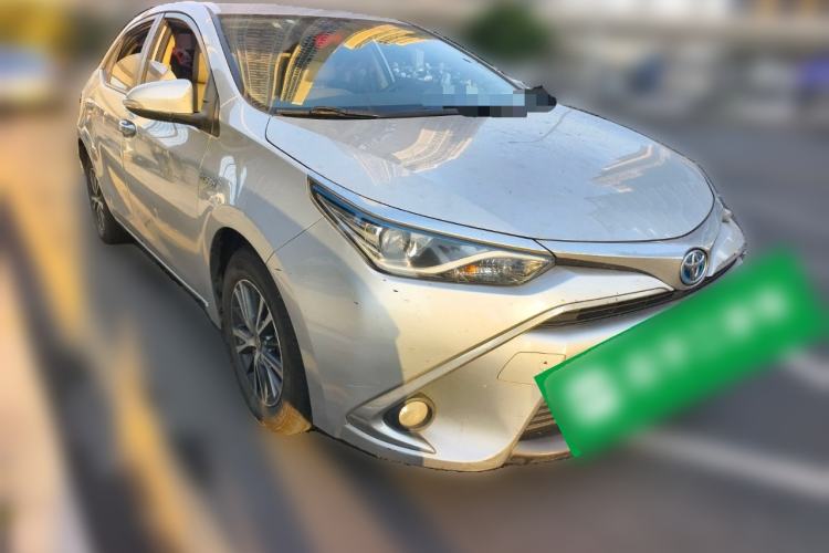 Used Toyota Levin 2016 Dual-Engine 1.8H GS E-CVT Elite Model with Sunroof
