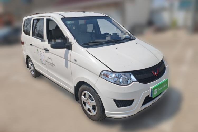 Used Wuling Hongguang 2020 1.2L S Base Model China VI LSI Front Right 45 Deg