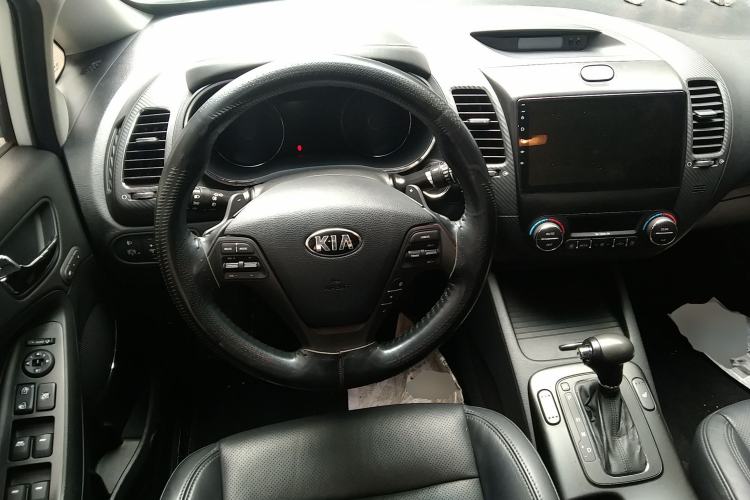 Used Kia K3 2013 1.6L Automatic Premium Steering Wheel