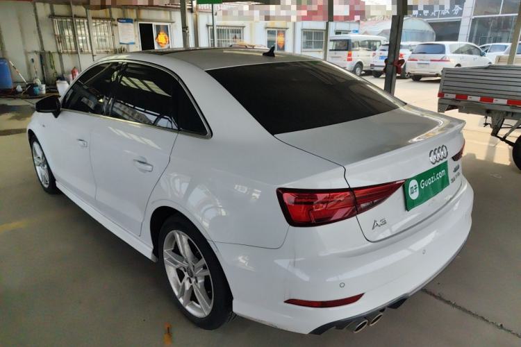Used Audi A3 2020 Limousine 35 TFSI Fashion Edition China VI Emission Standard Exterior 2