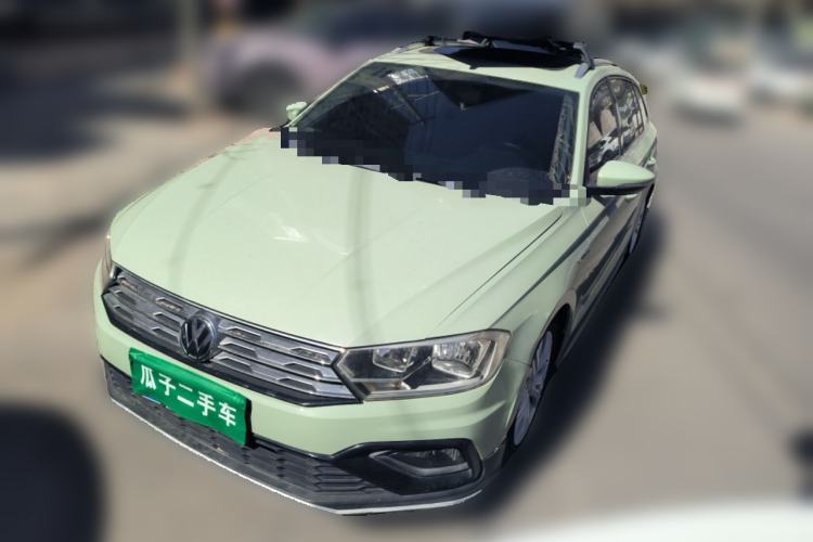 Used Volkswagen C-TREK 2017 1.6L Automatic Luxury Model