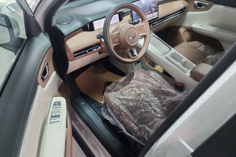 Used Wuling Bingo S 2025 Model 325km Deluxe Edition