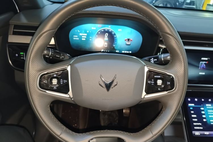 Used ARCFOX Alpha T 2023 480E Forest Edition 160kW Steering Wheel