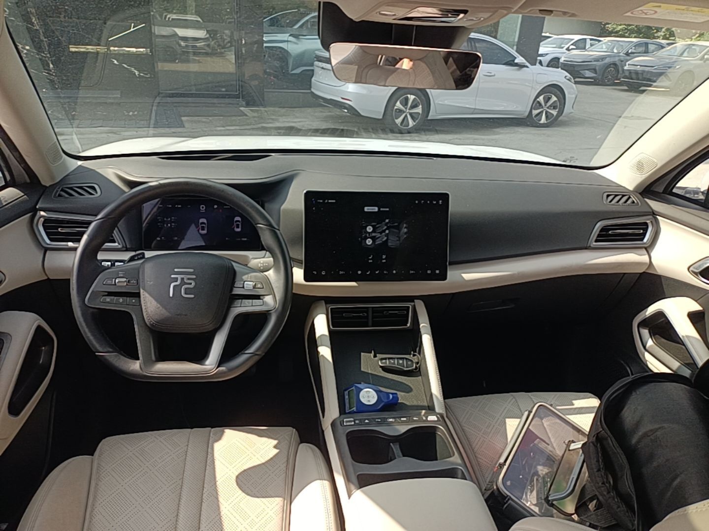 BYD Yuan UP 2025 Intelligent Driving Version 401 km Beyond-Range Edition — снимка 12