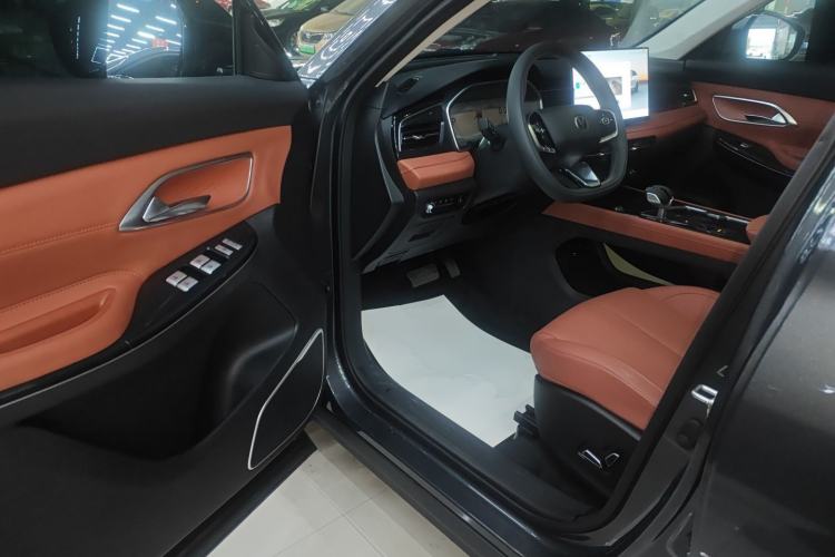 Used Changan CS75 2026 Model PRO 1.5T DCT Prestige 7-Seater
