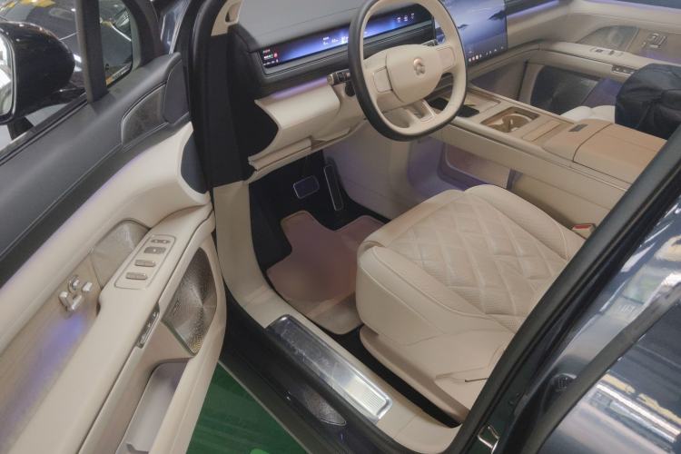 Used Nio ES8 2026 Model 6-seat Executive Signature Edition Driver Seat