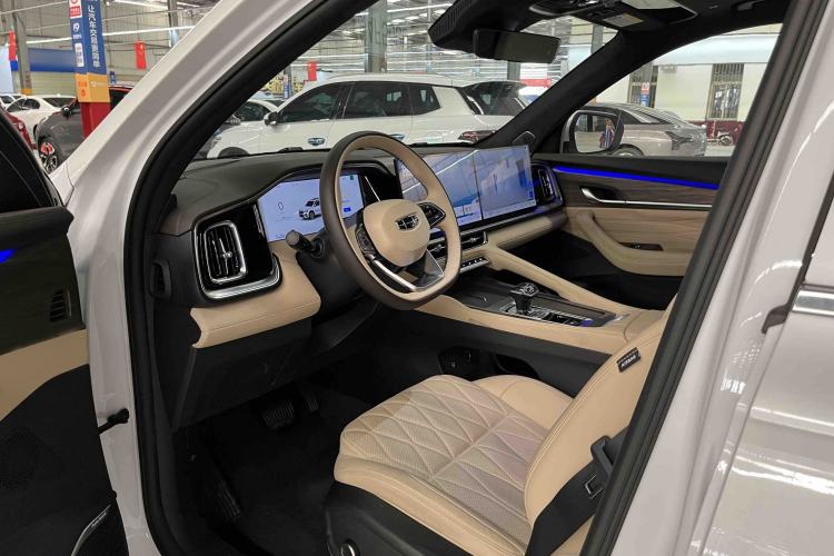 Used Geely Auto Monjaro L 2026 Model Oriental Yao 2.0TD Automatic Xiaohan Edition
