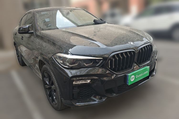 Used BMW X6 2020 xDrive30i M Sport Package Front Right 45 Deg