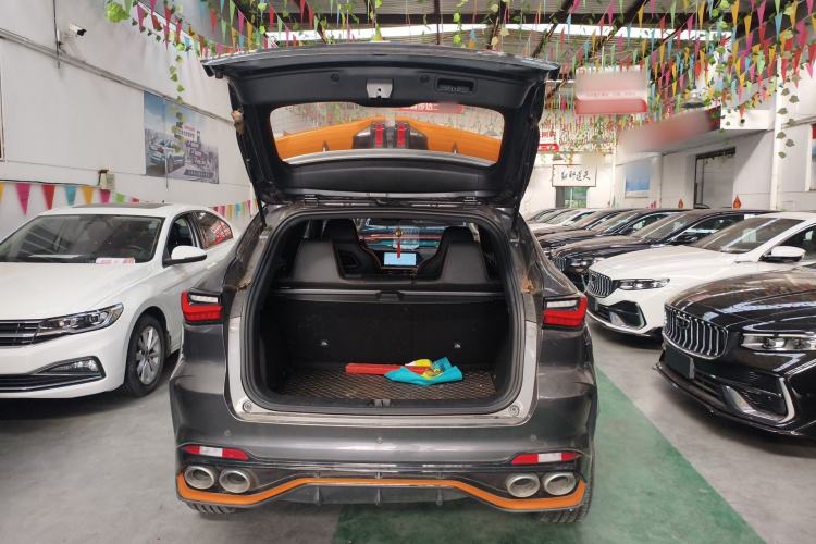 Used CHANGAN OSHAN X5 2022 Sport Edition 1.5T DCT Hurricane Sonic Trunk