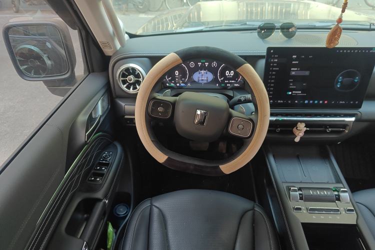 Used Tank 300 New Energy 2025 Hi4-T