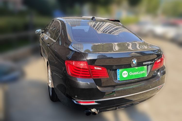 Used BMW 5 Series 2014 525Li Luxury Design Package
