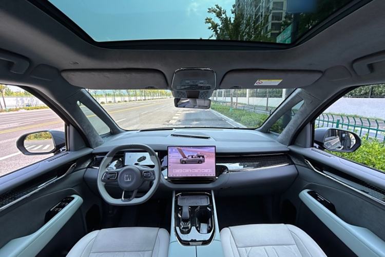 Used Zeekr 009 2024 7-Seater Walk-Through Version Four-Wheel Drive 108 kWh