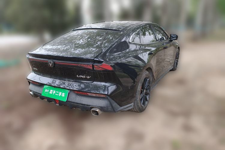 Used CHANGAN UNI-V 2022 1.5T Smart Navigation Version