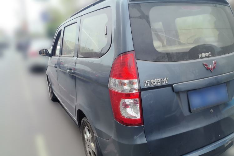 Used Wuling Hongguang 2014 1.2L Standard Model China IV
