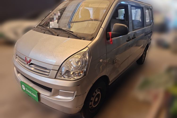 Used Wuling Rongguang S 2021 1.2L Base Model 5-Seater LSI
