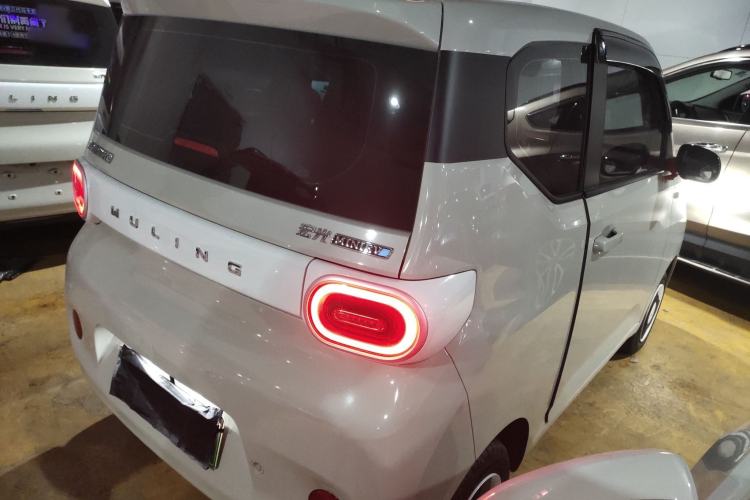 Used Wuling Hongguang MINIEV 2024 3rd Generation 215km Youth Edition
