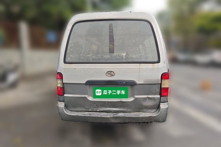 Used King Long Golden Way 2015 2.0L Value-Packed Practical Version 4G21B Rear