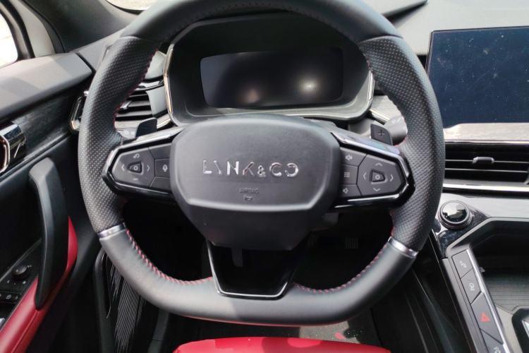 Used Lynk & Co 06 2020 1.5T JinPro model Steering Wheel