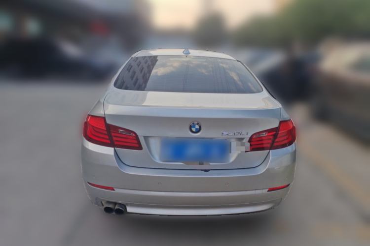 Used BMW 5 Series 2011 523Li Luxury Model
