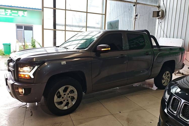 Used Great Wall King Kong Poer 2024 2.0T Automatic 8AT Gasoline Two-Wheel-Drive Elite Version with Flat Bed
