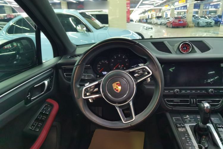 Used Porsche Macan 2021 Macan 2.0T