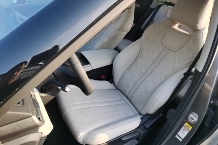 Used BYD Yuan UP 2025 Model 301KM Leading Version