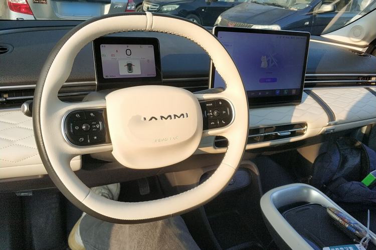 Used Dongfeng NAMMI 01 2024 430 Max Smart+