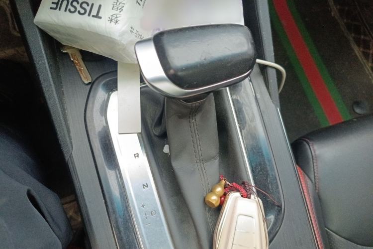 Used Geely Auto Emgrand S 2021 1.4T CVT Prestige Edition Gear Lever