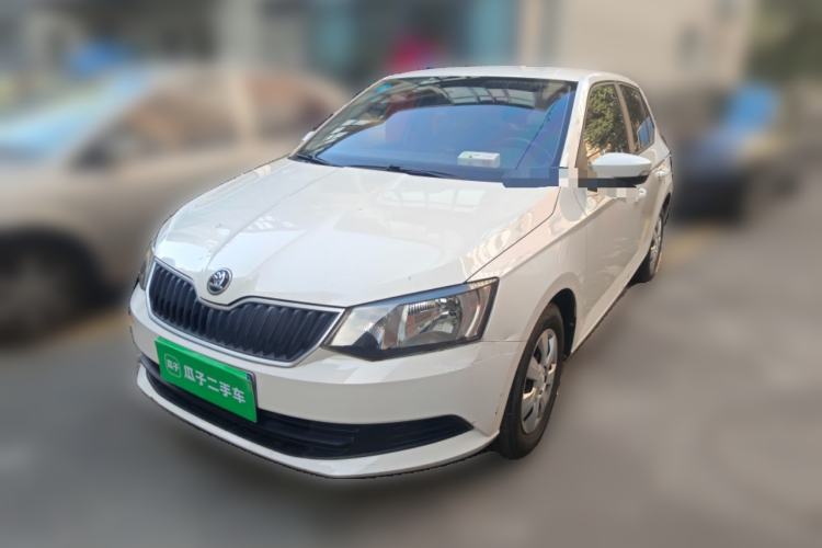 Used Skoda Fabia 2015 1.4L Automatic Front-Drive Model