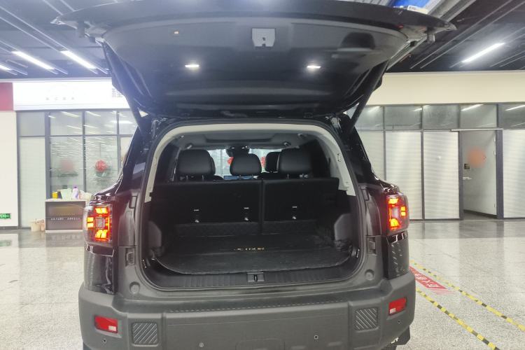 Used JETOUR Freelander 2025 1.5TD DCT Discovery Trunk