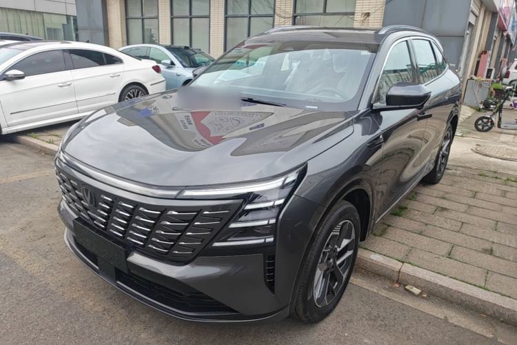 Used CHANGAN CS75 PLUS 2025 4th Generation 1.5T New Blue Whale Smart Luxury Edition
