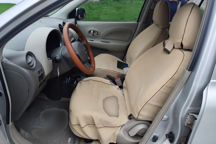 Used Nissan March 2010 1.5L Automatic Easy-Style Version
