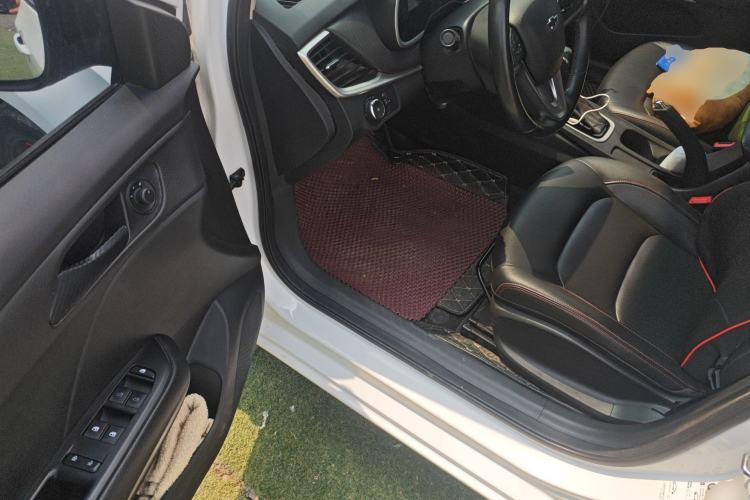 Used Chevrolet Monza 2020 Light Hybrid Redline 320T Dual-Clutch Joyful Edition