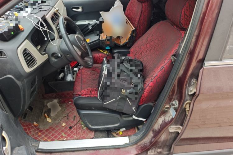 Used CHANGAN OSHAN Olisway 2014 X6 1.4L Manual Luxury Model
