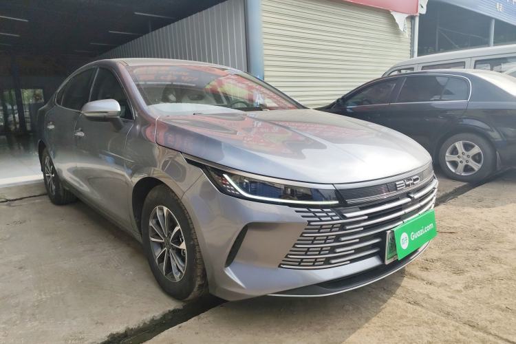 Used BYD Destroyer 05 2024 HONOR Edition DM-i 55KM Luxury Model Front Right 45 Deg