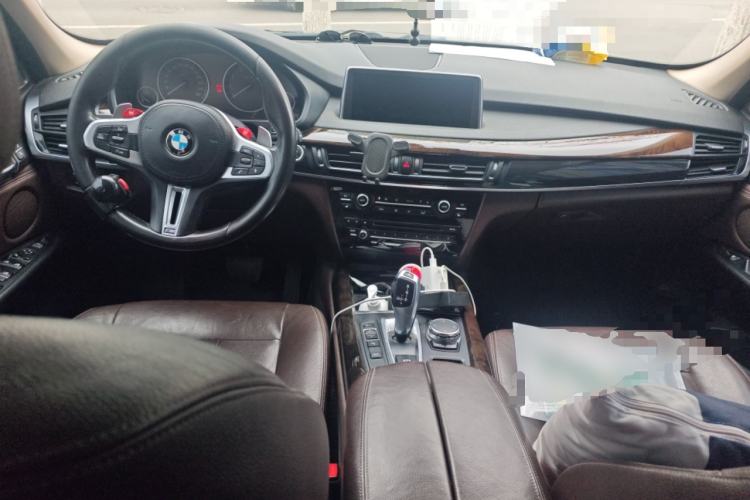 Used BMW X5 2015 xDrive28i
