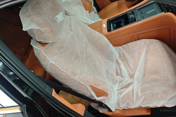 Used Hima AITO M9 2025 All-Electric Ultra Version 100 kWh 5-Seater Model
