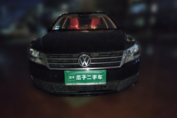 Used Volkswagen Lavida 2015 1.6L Manual Fashion Edition