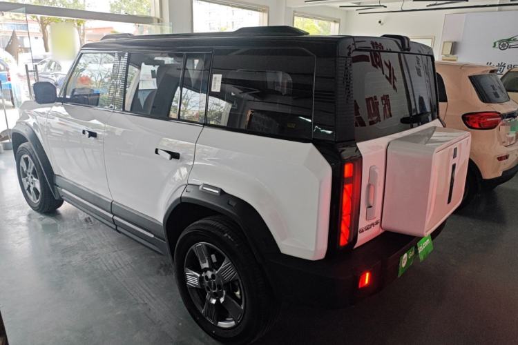 Used iCAR 03 2024 501km Two-Wheel Drive Long-Range Yuechao Edition