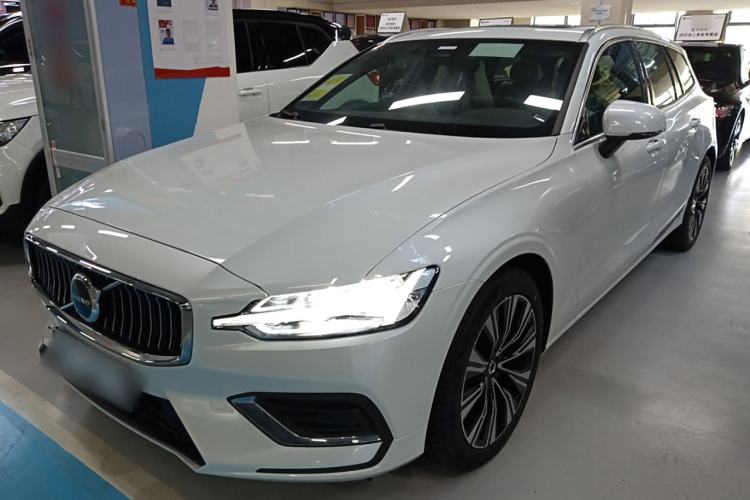 Used Volvo V60 2024 B5 Zhiyuan Luxury Edition