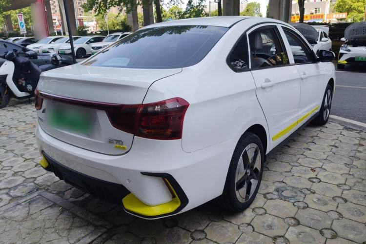 Used Dongfeng Aeolus E70 2023 Revised PRO Smart Drive Version
