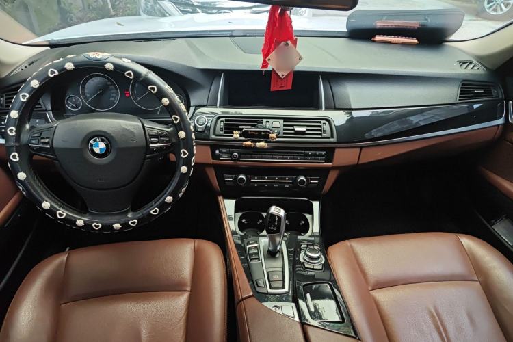 Used BMW 5 Series 2014 520i Elegant Edition