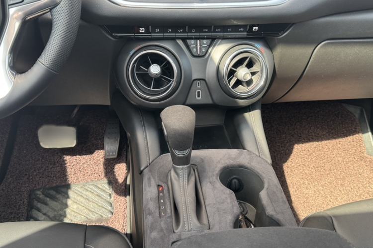 Used Chevrolet Blazer 2023 Light Hybrid 650T Model
