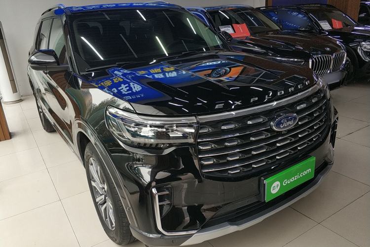 Used Ford Explorer 2023 EcoBoost 285 Four-Wheel Drive Titanium Edition 7-Seater
