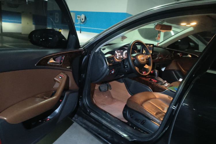 Used Audi A6L 2014 30 FSI Comfort Model
