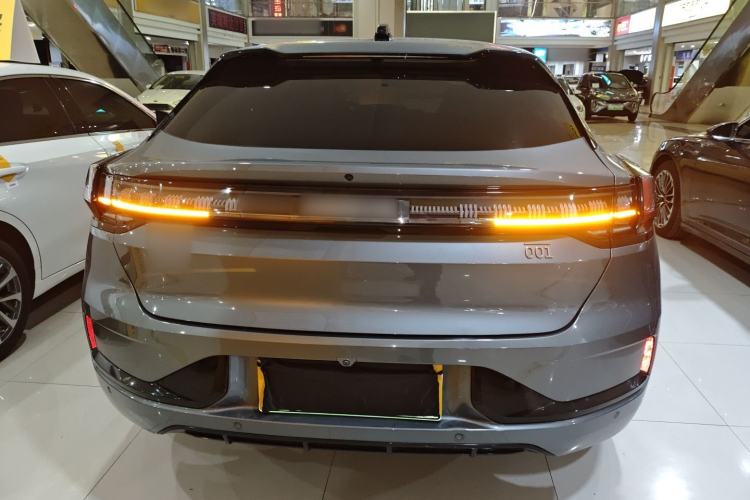 Used Zeekr 001 2021 Ultra-Long Range Dual-Motor YOU Version
