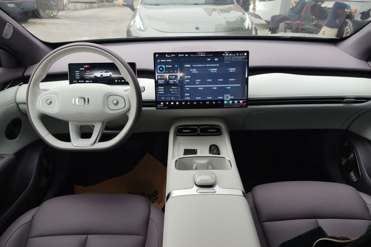 Used CHANGAN NEVO A06 2026 Model 240 Laser Ultra Center Console