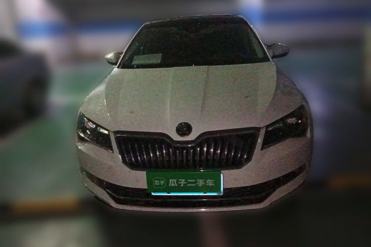 Used Skoda Superb 2016 TSI330 DSG Smart Drive Edition
