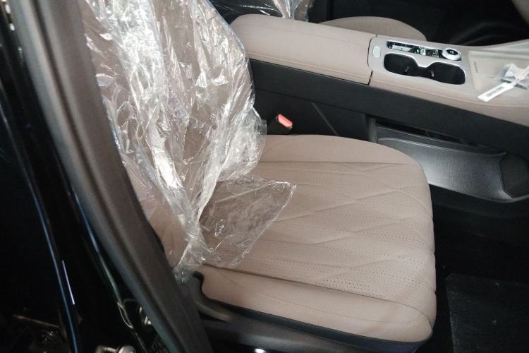 Used Chery Fengyun T8 2025 1.5T 130km Deluxe Version 5 Seats