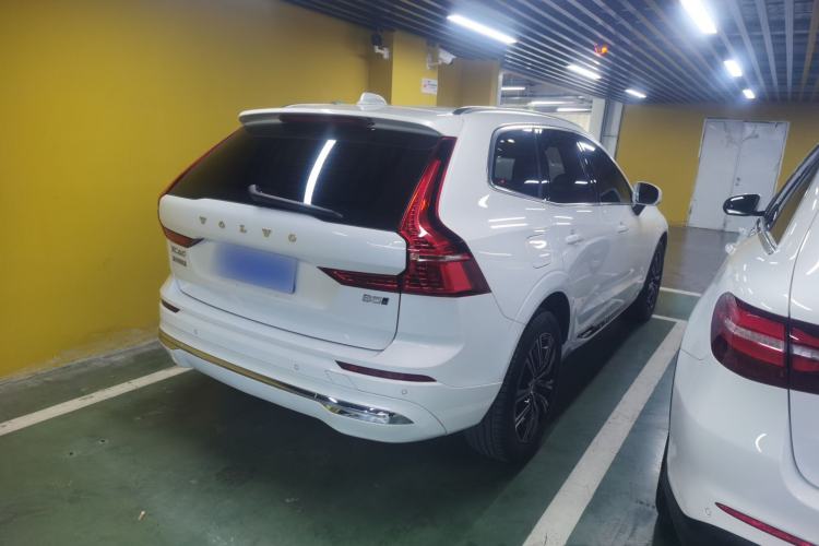 Used Volvo XC60 2022 B5 4x4 Smart Luxury Edition